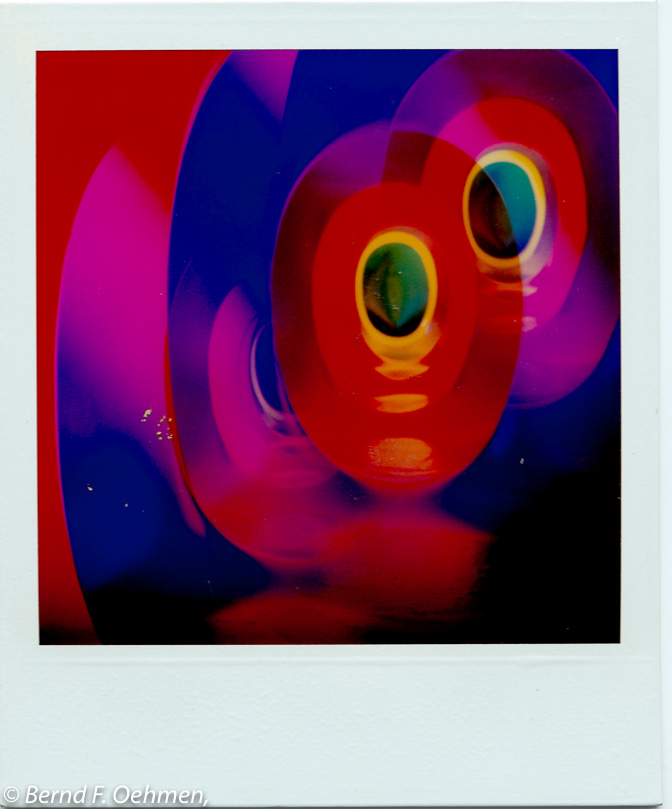 Coloutspace  SX-70 print