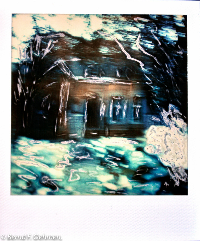 Haus   manipulieter ArtisticZ Print